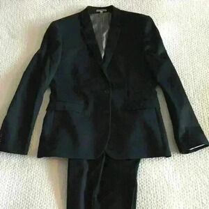 Express Innovator Suit (44 Jacket, 32/32 pants)